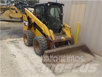 CAT 262D Liukuohjatut kuormaajat