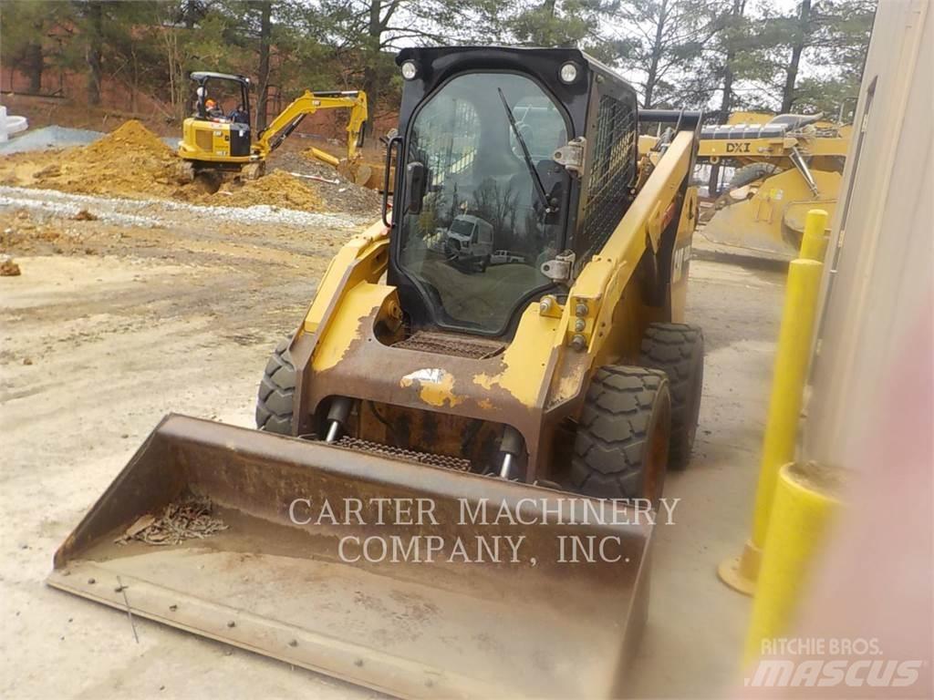 CAT 262D Liukuohjatut kuormaajat