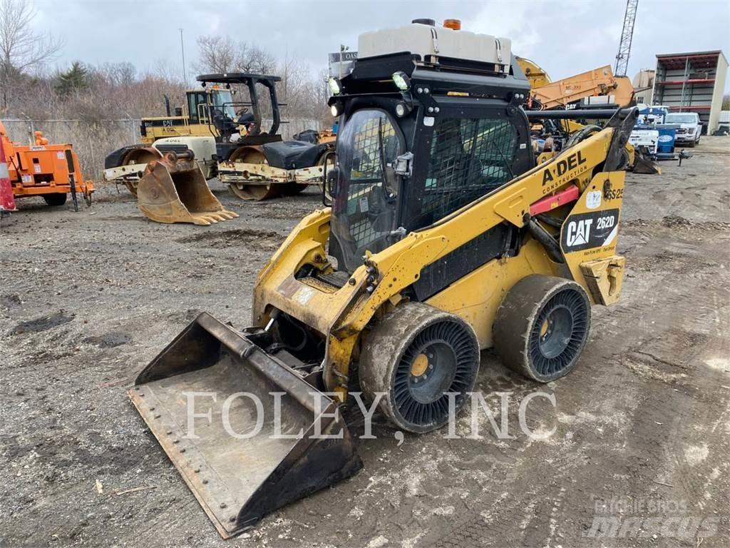 CAT 262D Liukuohjatut kuormaajat