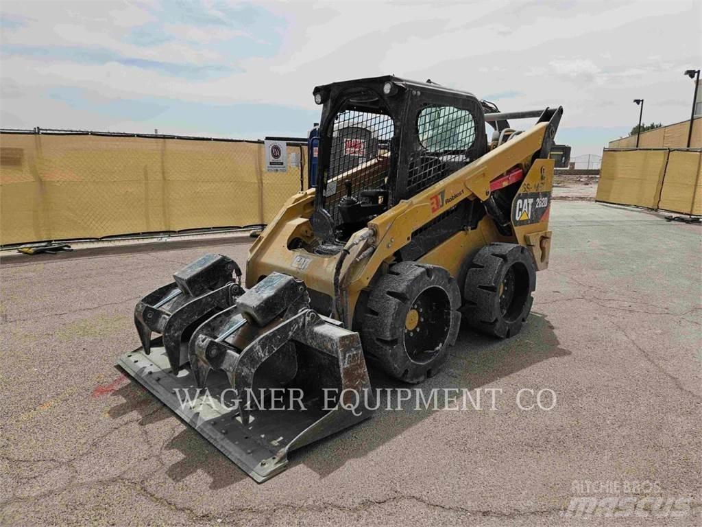 CAT 262D Liukuohjatut kuormaajat