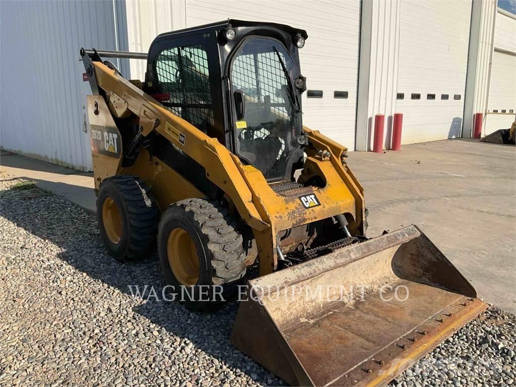 CAT 262D Liukuohjatut kuormaajat