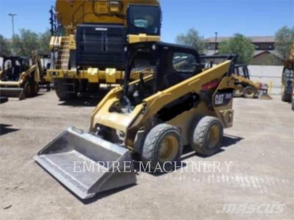 CAT 262D Liukuohjatut kuormaajat