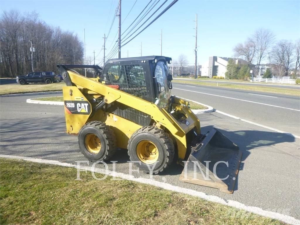CAT 262D Liukuohjatut kuormaajat