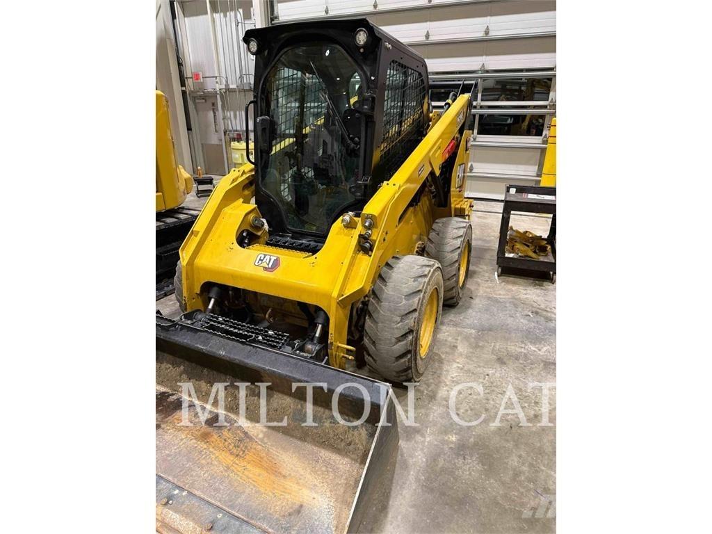 CAT 262D 3 Liukuohjatut kuormaajat