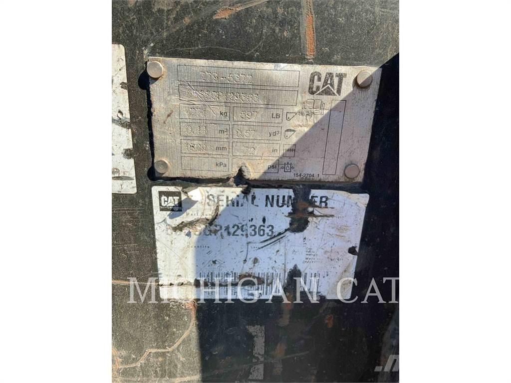 CAT 262D A2HQ Liukuohjatut kuormaajat