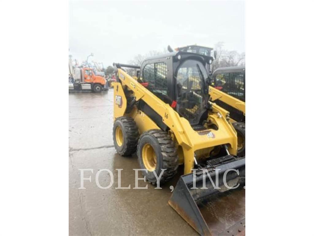 CAT 262D3 Liukuohjatut kuormaajat