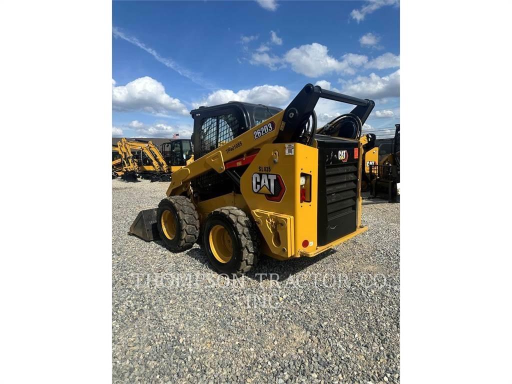 CAT 262D3 Liukuohjatut kuormaajat