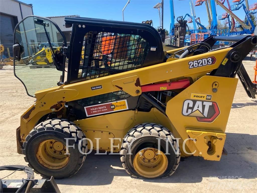 CAT 262D3 Liukuohjatut kuormaajat