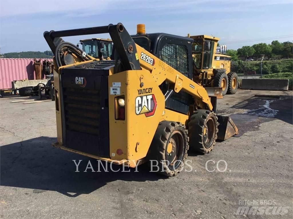 CAT 262D3 Liukuohjatut kuormaajat