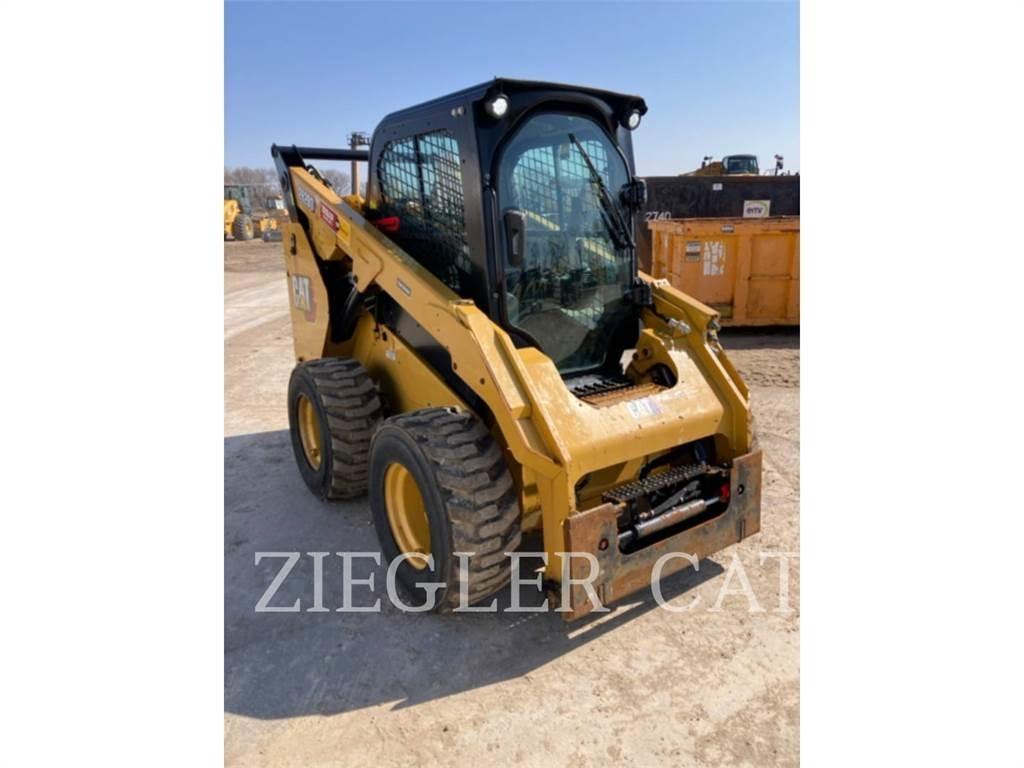 CAT 262D3 Liukuohjatut kuormaajat