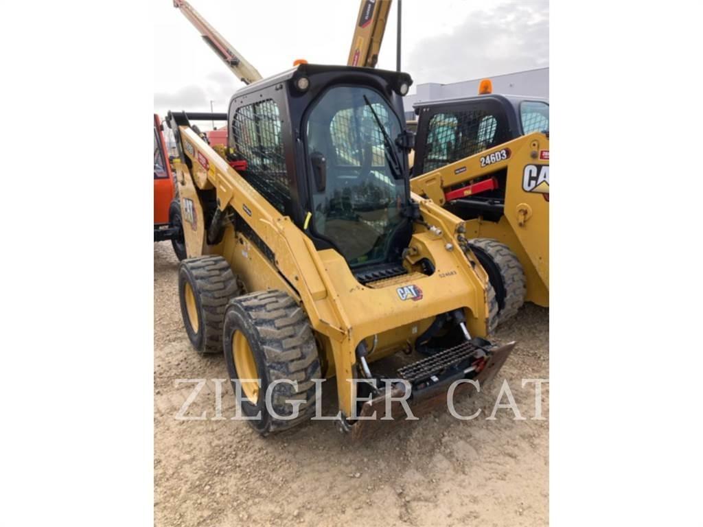 CAT 262D3 Liukuohjatut kuormaajat