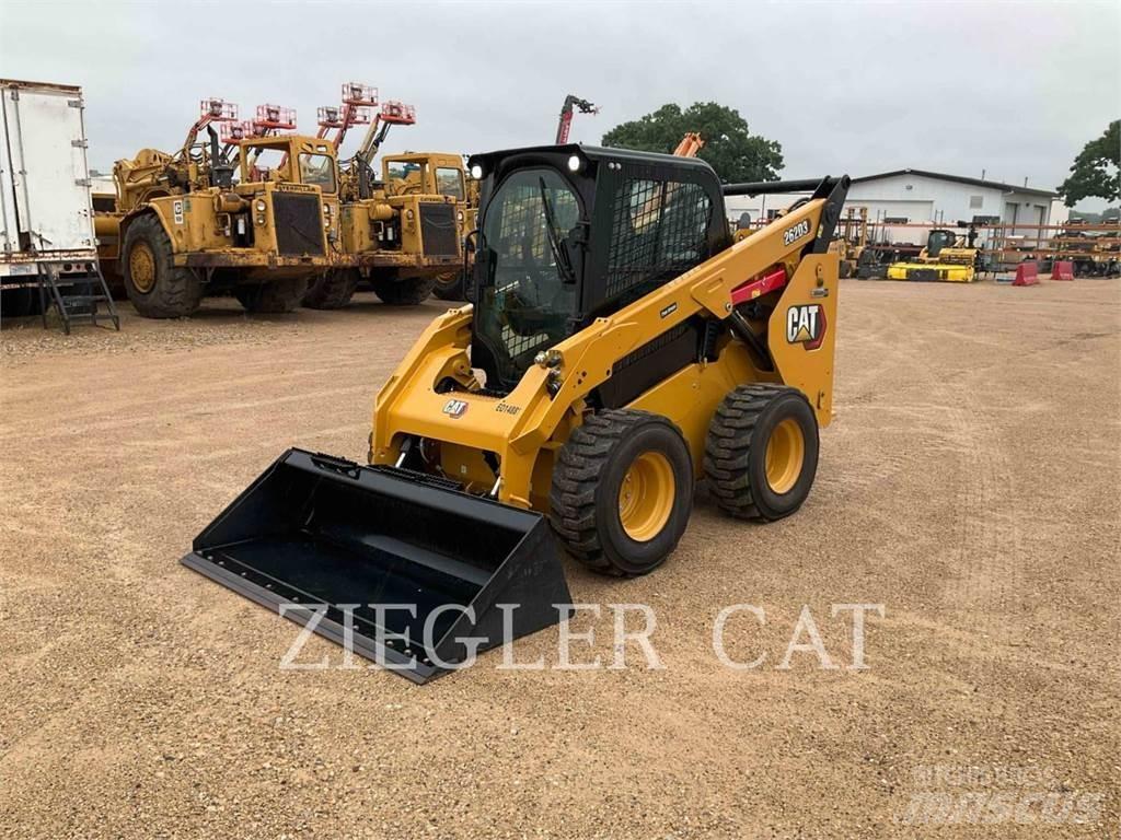 CAT 262D3 Liukuohjatut kuormaajat