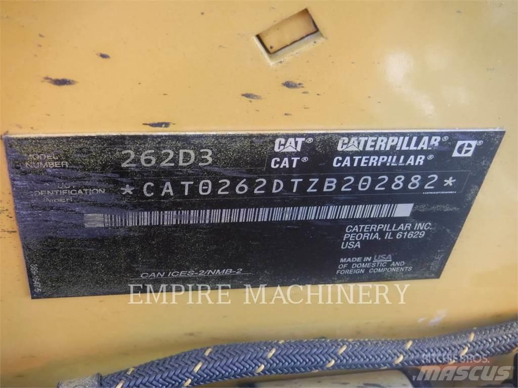 CAT 262D3 Liukuohjatut kuormaajat