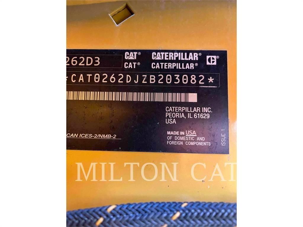 CAT 262D3 Liukuohjatut kuormaajat