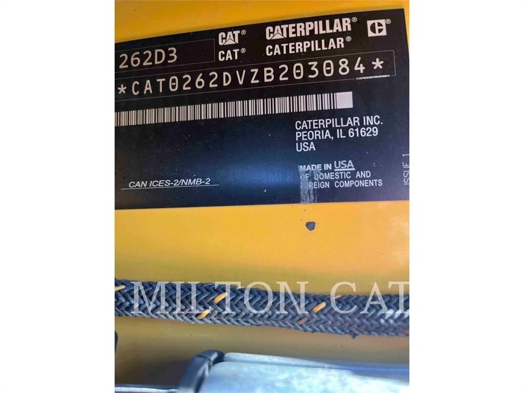 CAT 262D3 Liukuohjatut kuormaajat