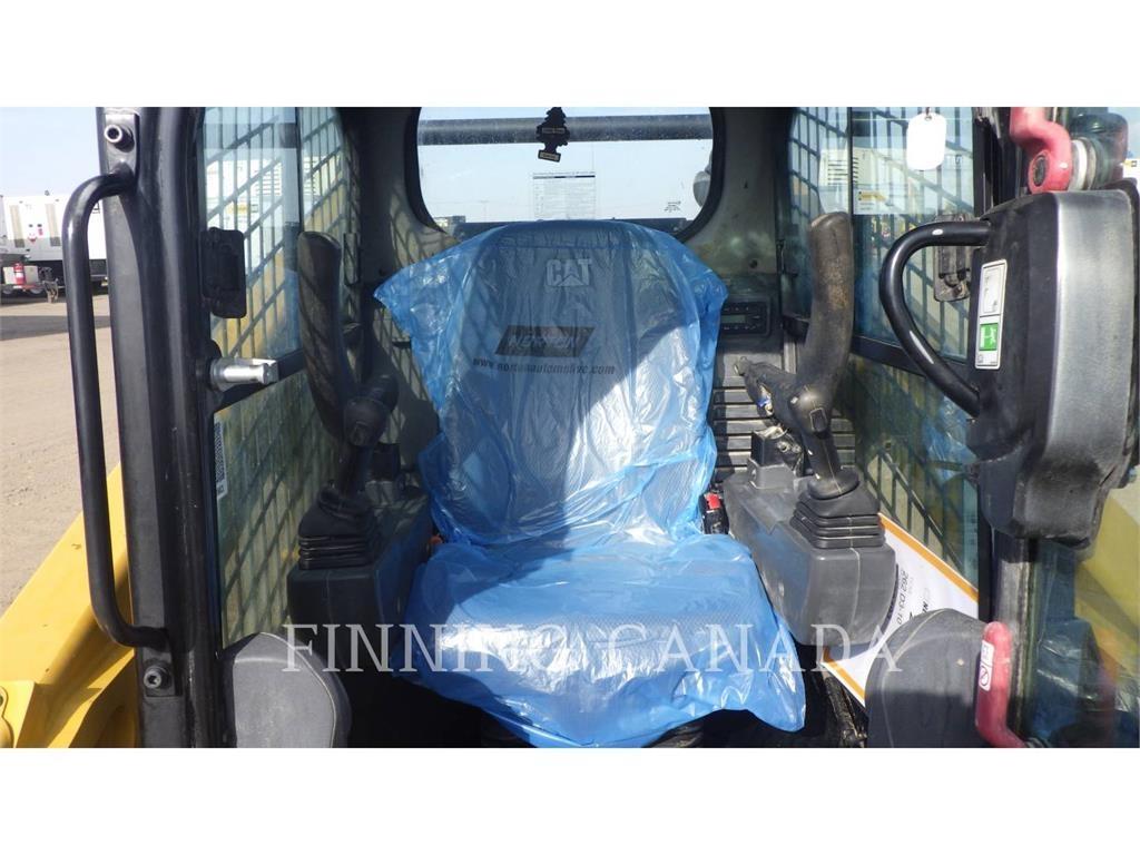 CAT 262D3 Liukuohjatut kuormaajat