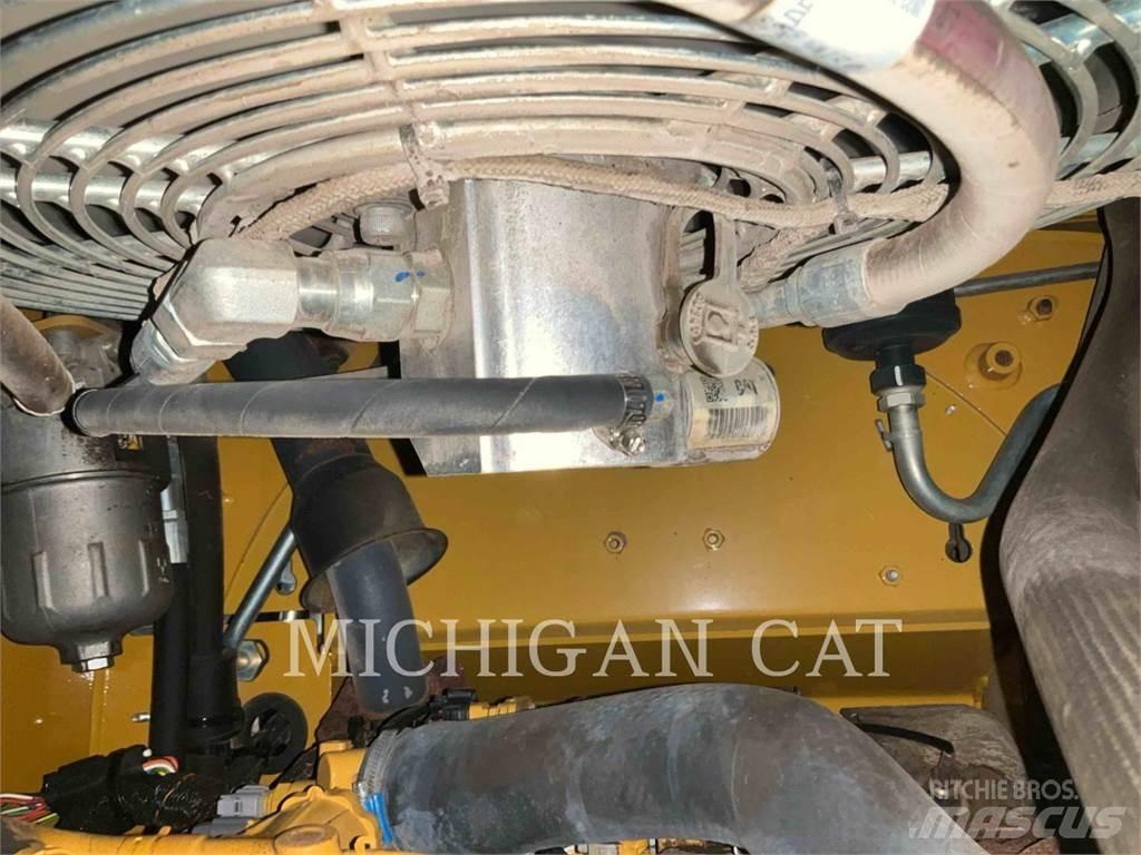 CAT 262D3 A2HQR Liukuohjatut kuormaajat