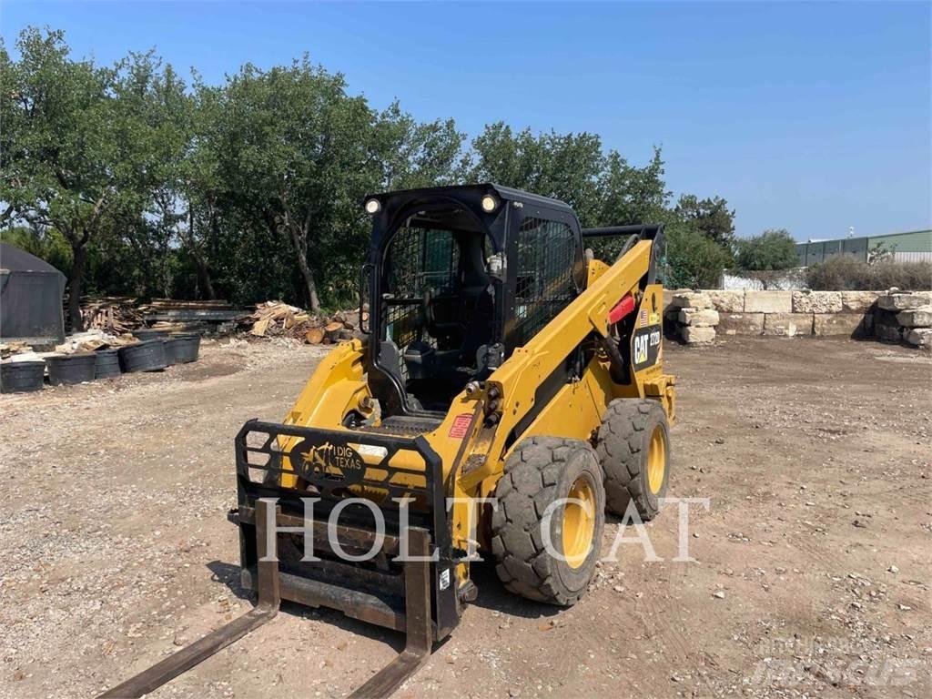 CAT 272D Liukuohjatut kuormaajat