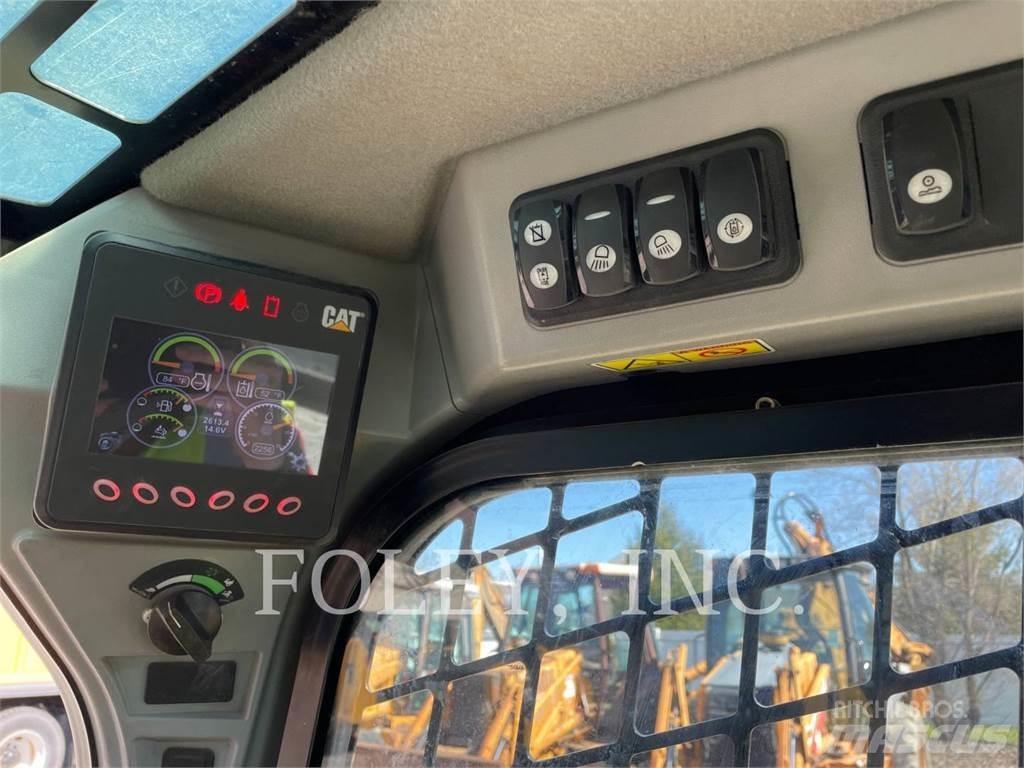 CAT 272D2 Liukuohjatut kuormaajat