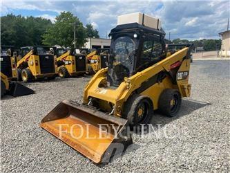 CAT 272D2 Liukuohjatut kuormaajat