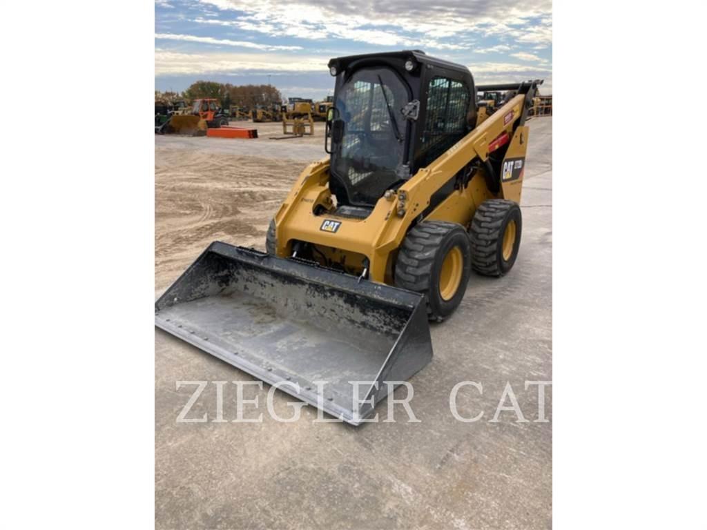 CAT 272D2 Liukuohjatut kuormaajat