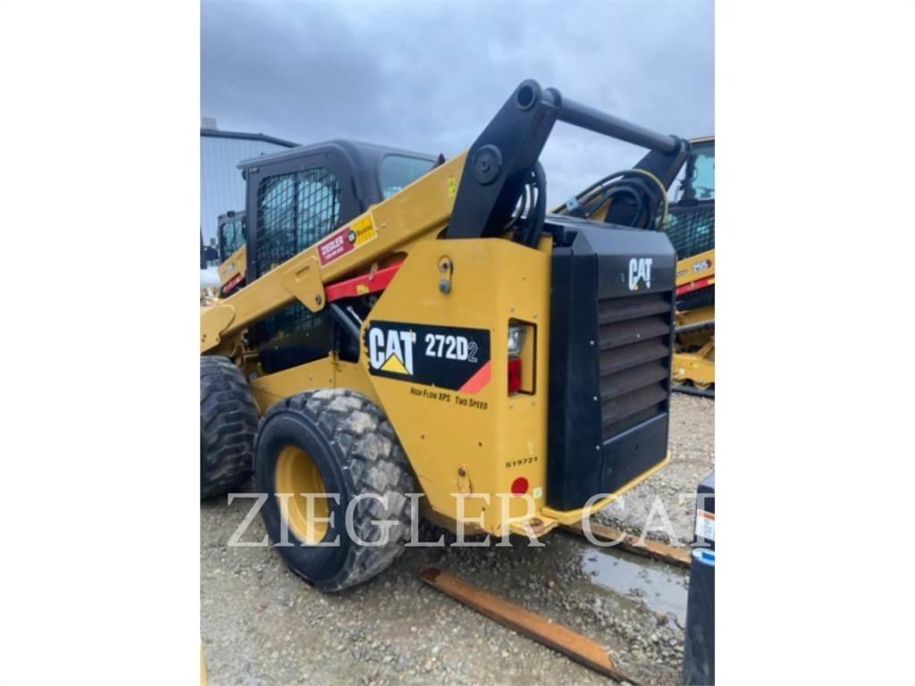 CAT 272D2 Liukuohjatut kuormaajat