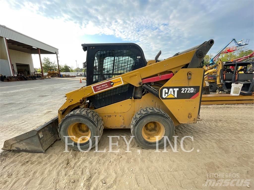 CAT 272D2 Liukuohjatut kuormaajat