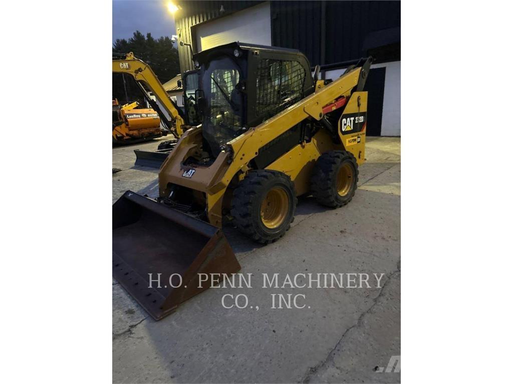 CAT 272D2 Liukuohjatut kuormaajat