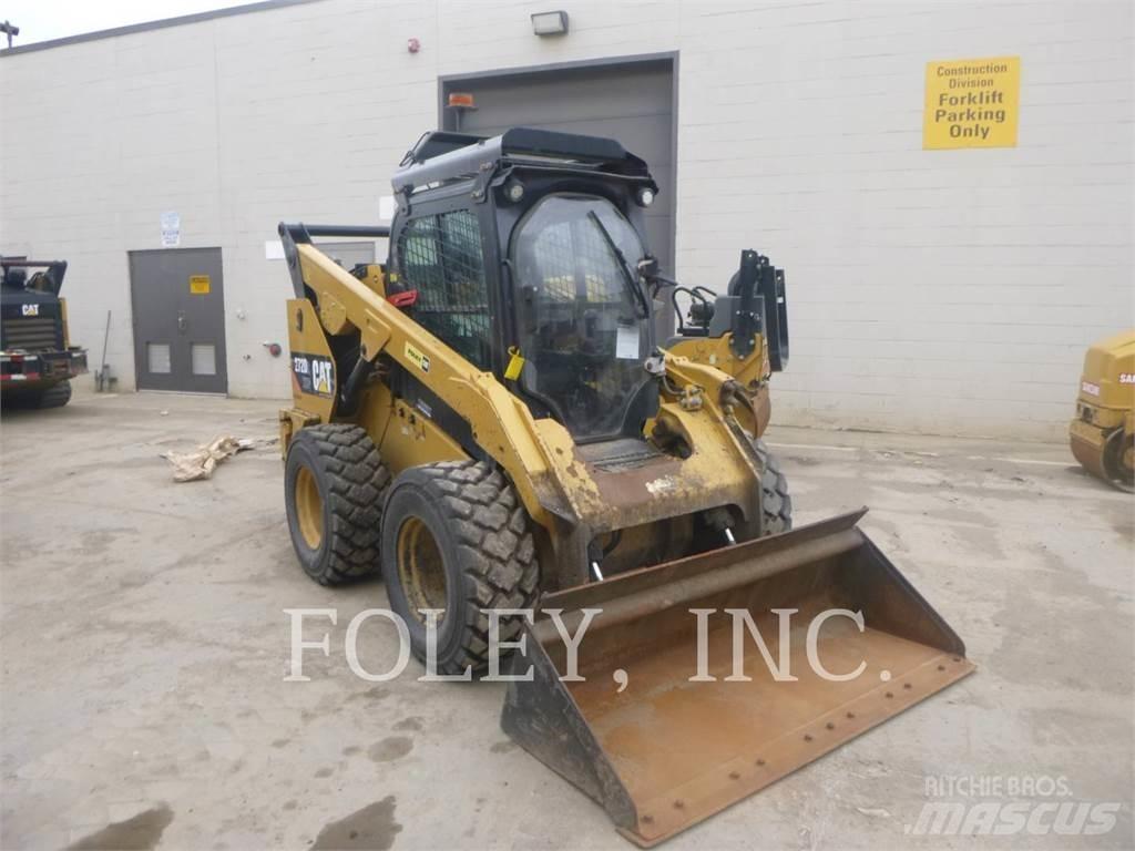 CAT 272D2XHP Liukuohjatut kuormaajat