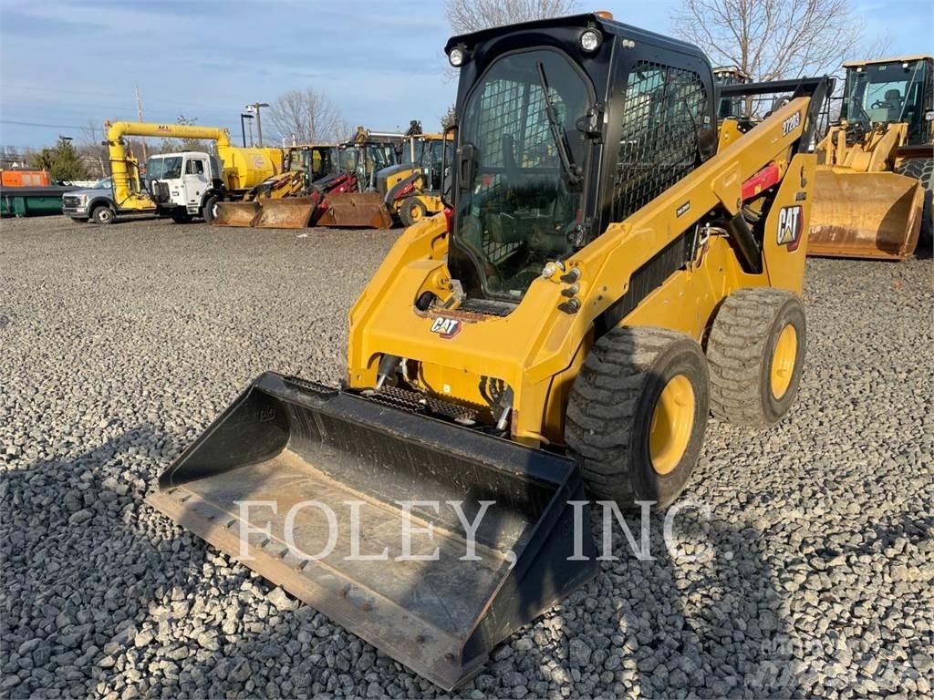 CAT 272D3 Liukuohjatut kuormaajat