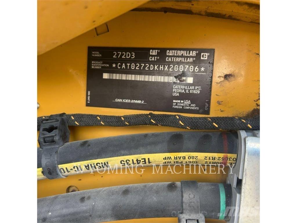 CAT 272D3 Liukuohjatut kuormaajat