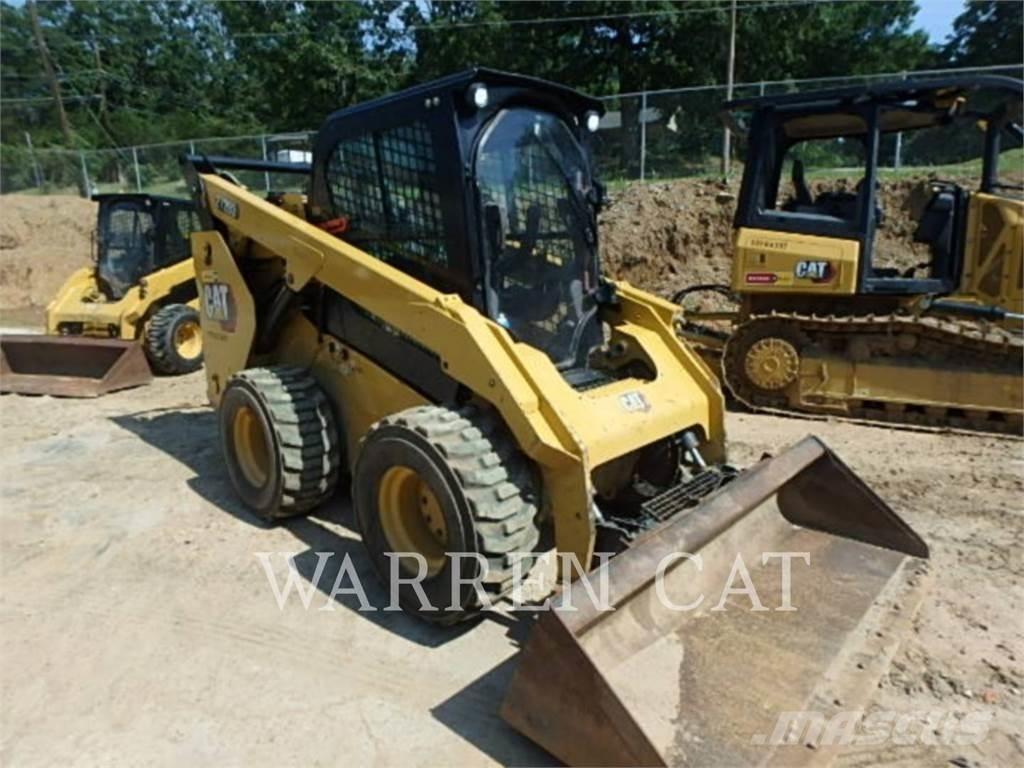 CAT 272D3 C3H1 Liukuohjatut kuormaajat