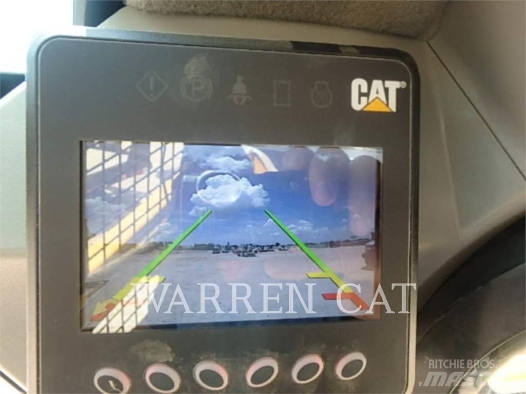 CAT 272D3 C3H2 Liukuohjatut kuormaajat