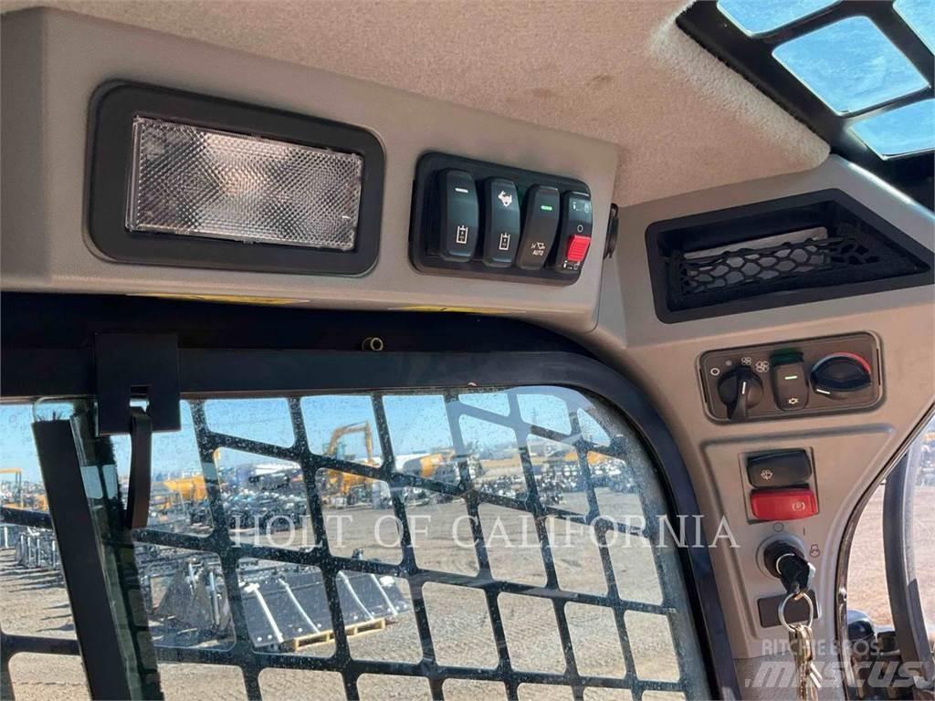 CAT 272D3XE Liukuohjatut kuormaajat