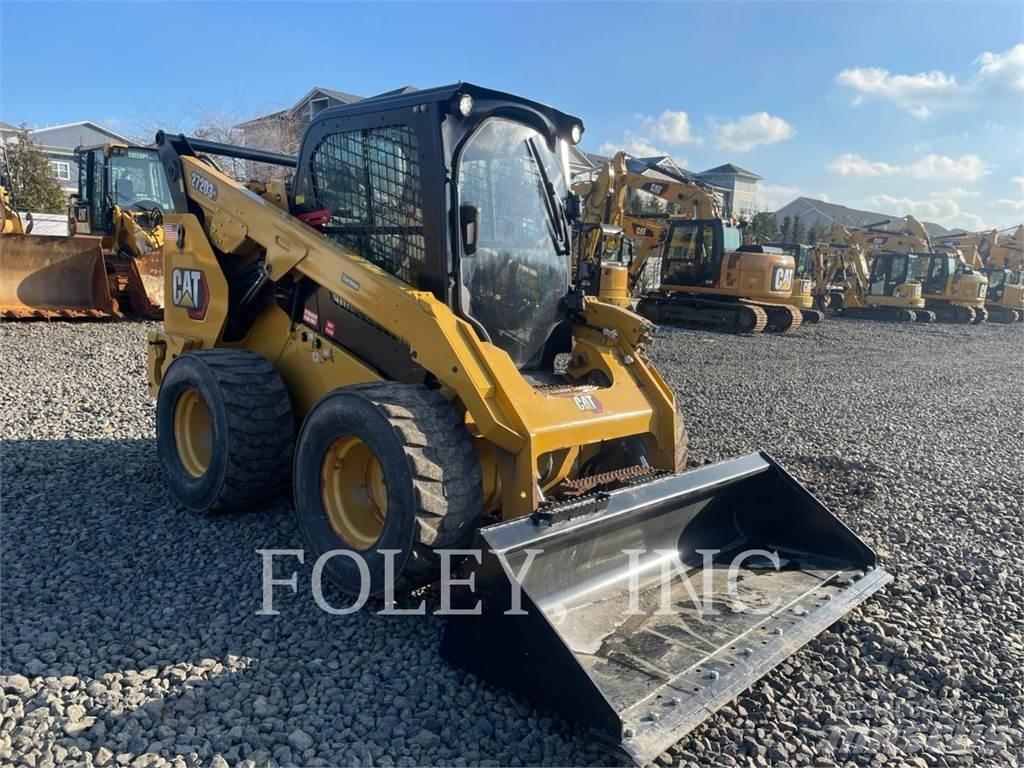 CAT 272D3XE Liukuohjatut kuormaajat