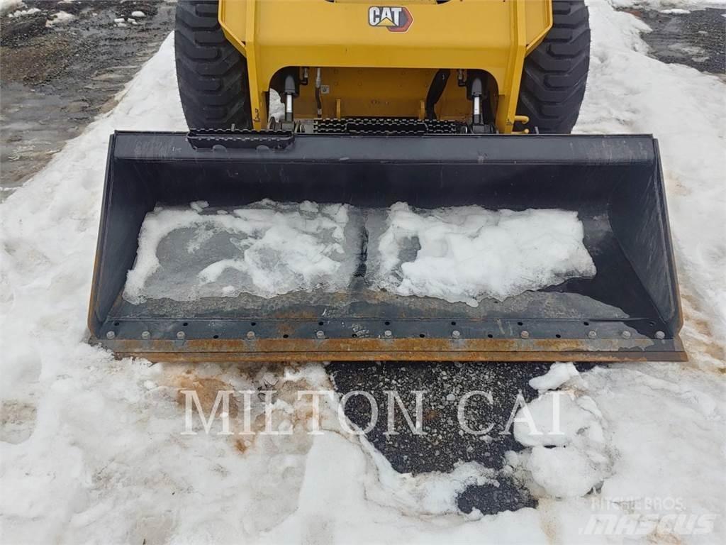 CAT 272D3XE Liukuohjatut kuormaajat