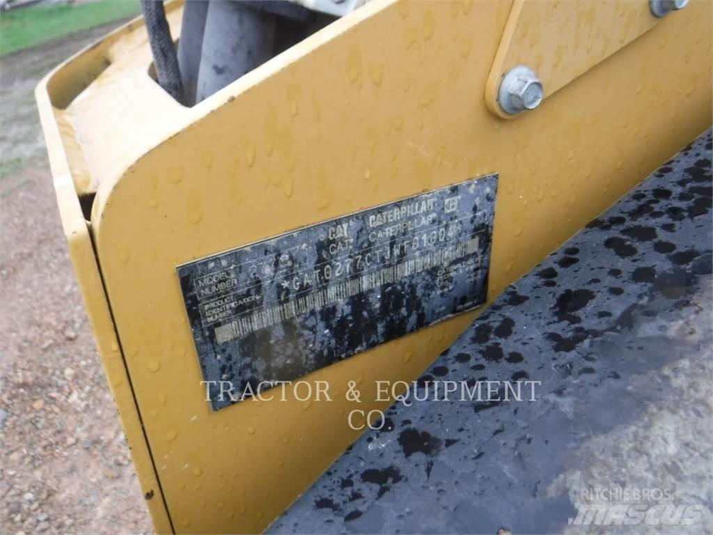 CAT 277C Liukuohjatut kuormaajat