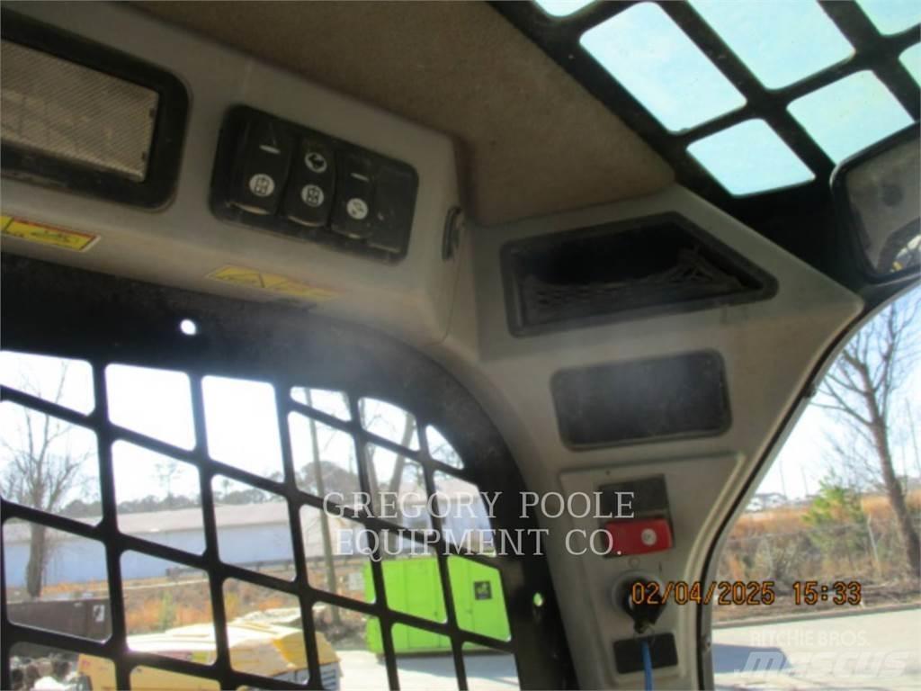CAT 279D Telakuormaajat