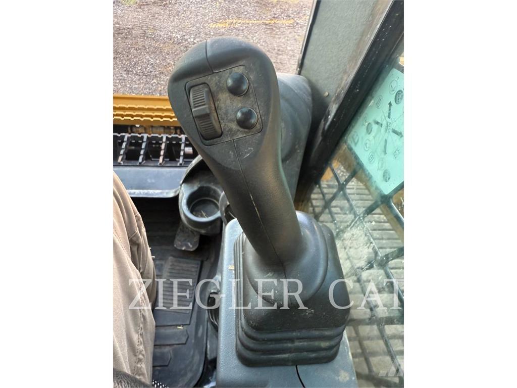 CAT 279D3 Telakuormaajat