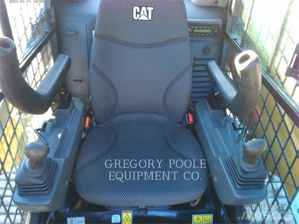 CAT 279D3 Telakuormaajat