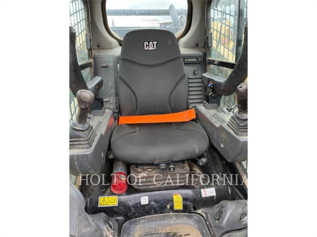 CAT 299 HF Liukuohjatut kuormaajat