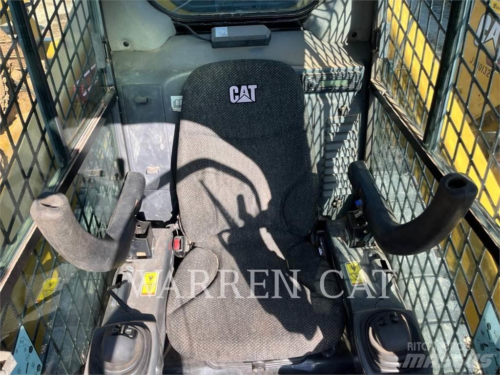 CAT 299D2 Telakuormaajat