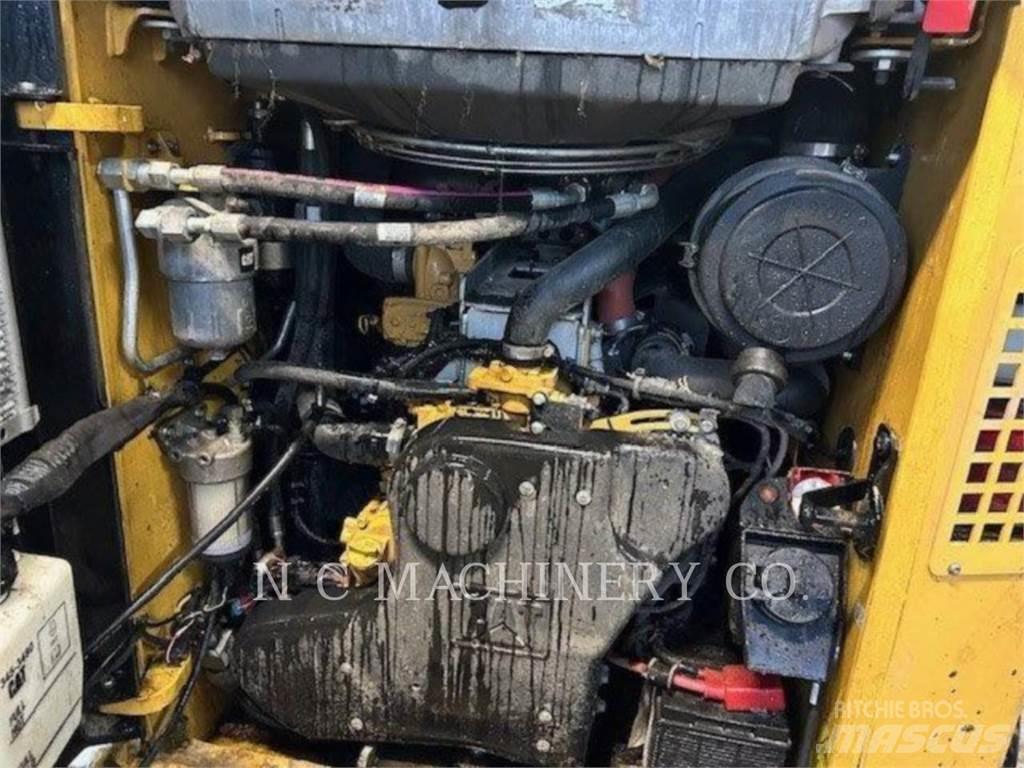 CAT 299D2 XHP Liukuohjatut kuormaajat