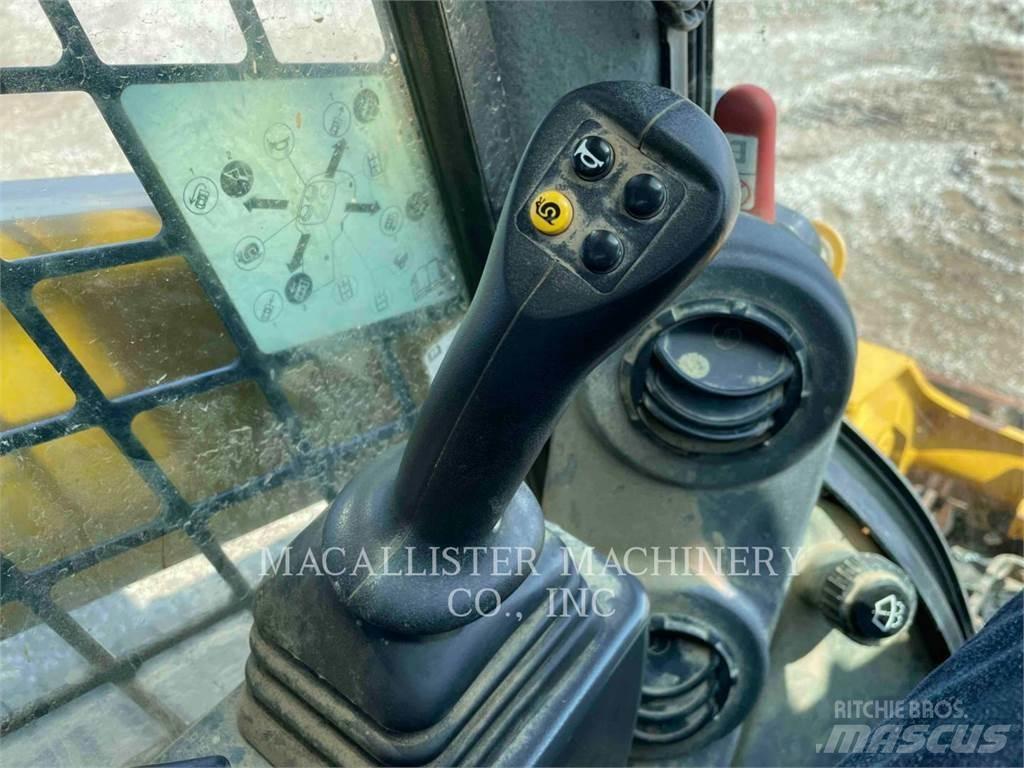 CAT 299D3 Telakuormaajat