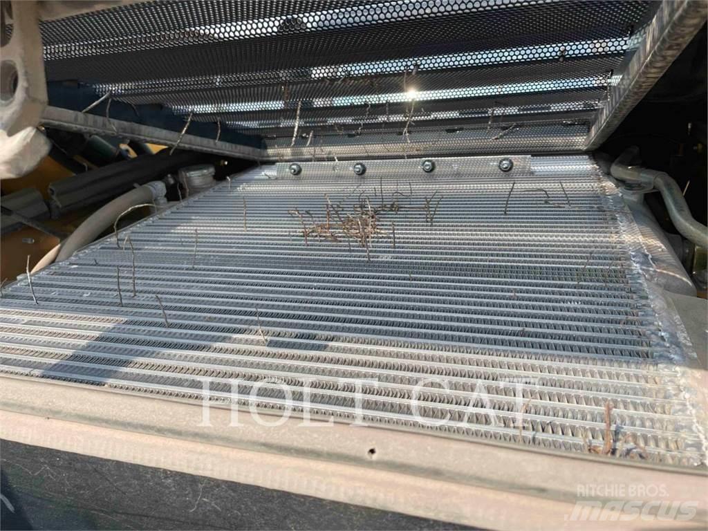 CAT 299D3 Telakuormaajat