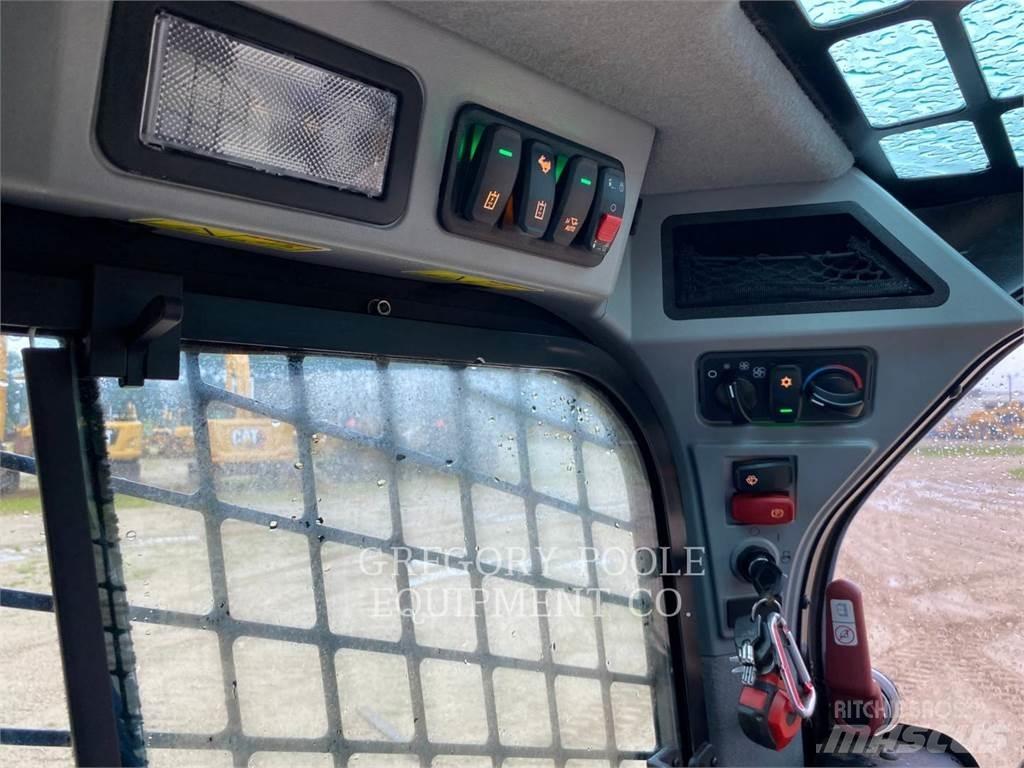 CAT 299D3 Telakuormaajat
