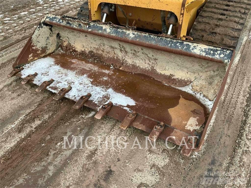 CAT 299D3 Liukuohjatut kuormaajat