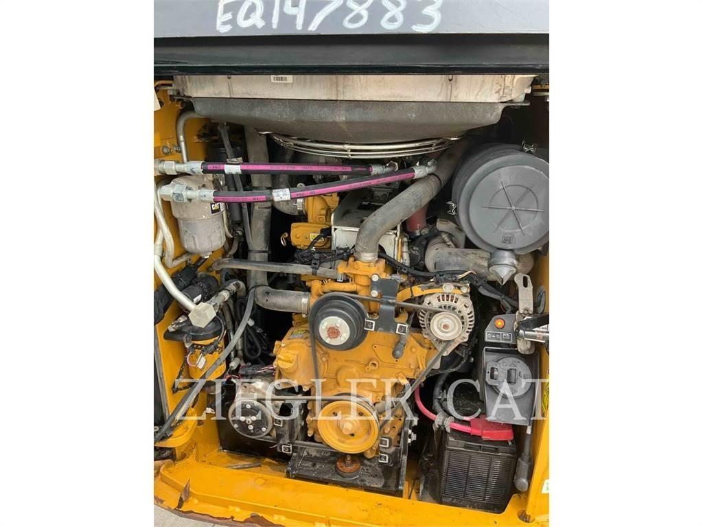 CAT 299D3 Telakuormaajat