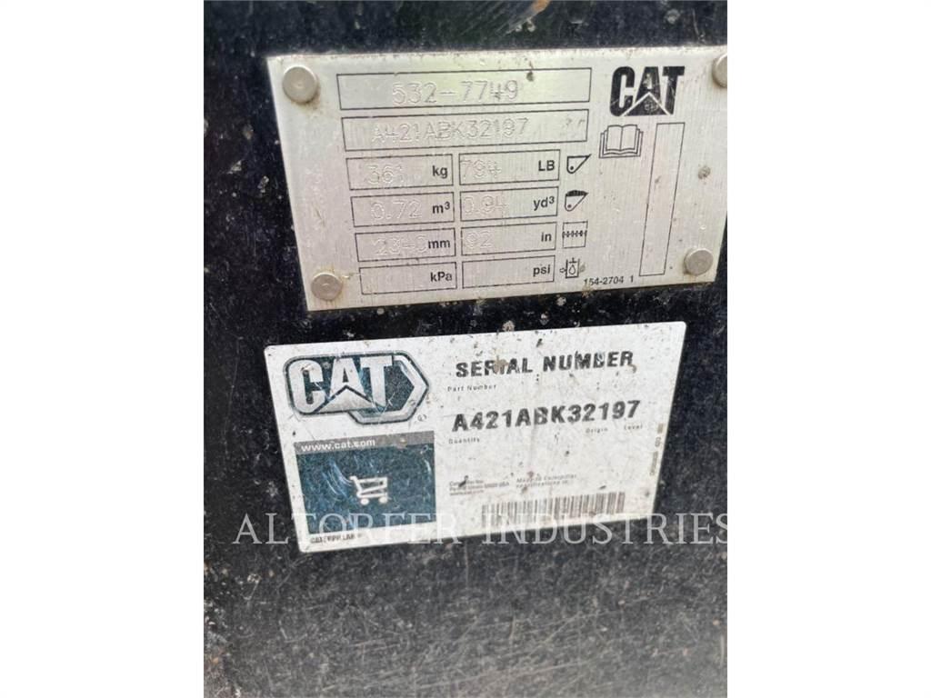 CAT 299D3 Liukuohjatut kuormaajat