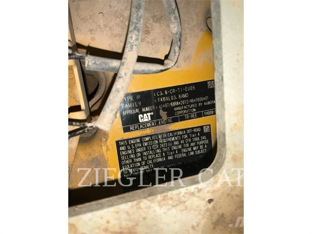 CAT 299D3 Telakuormaajat